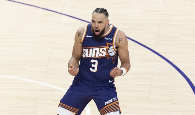 B体育下载-多点开花！太阳全场11人有得分入账 其中7人得分上双！