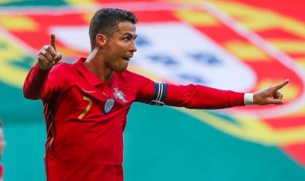 C罗：我比2004年欧洲杯的时候更充满动力