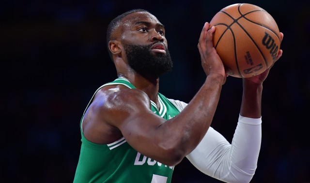 BSPORTS-怒喷裁判遭驱逐！杰伦·布朗发推：这就是我一直说的那些烂事