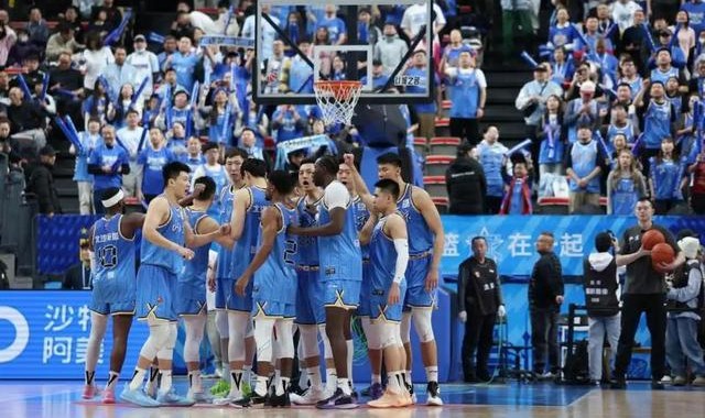 BSPORTS-CBA｜周琦30岁生日夜伤退 北汽男篮主场不敌山西